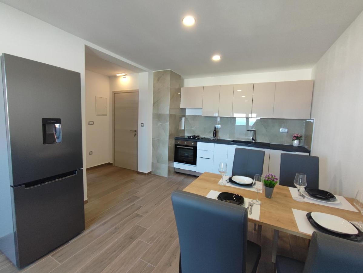 Dali II Apartman Novalja Kültér fotó