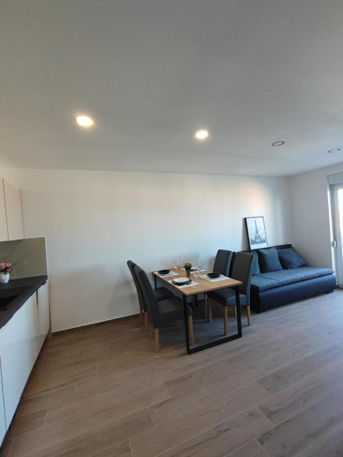 Dali II Apartman Novalja Kültér fotó