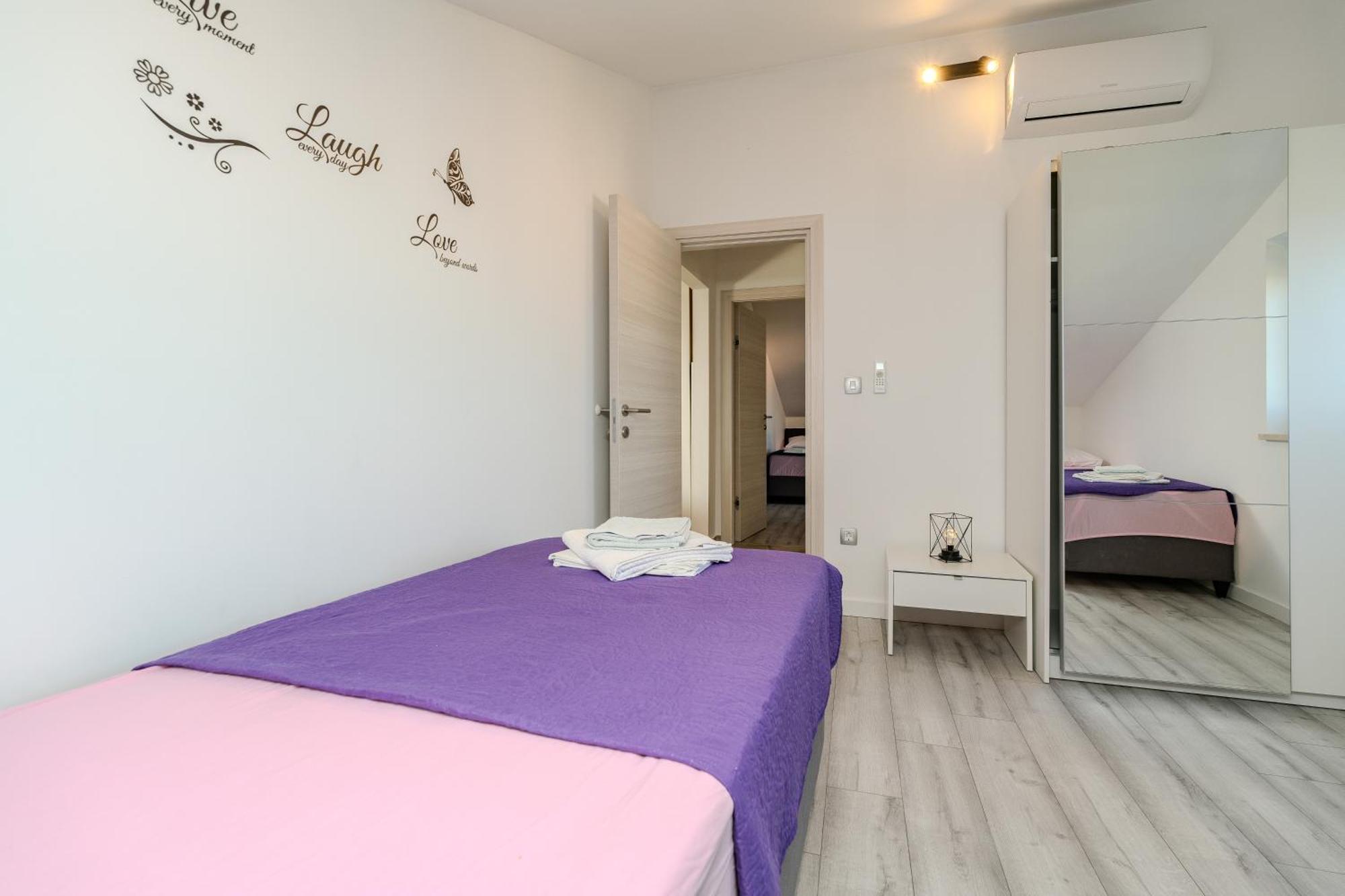 Dali II Apartman Novalja Kültér fotó