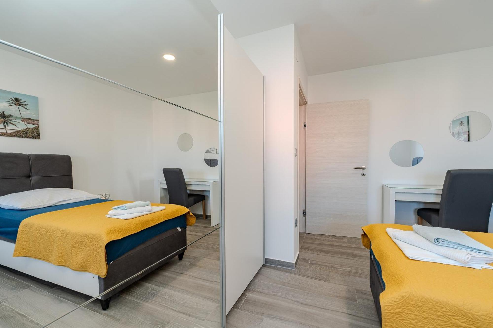 Dali II Apartman Novalja Kültér fotó